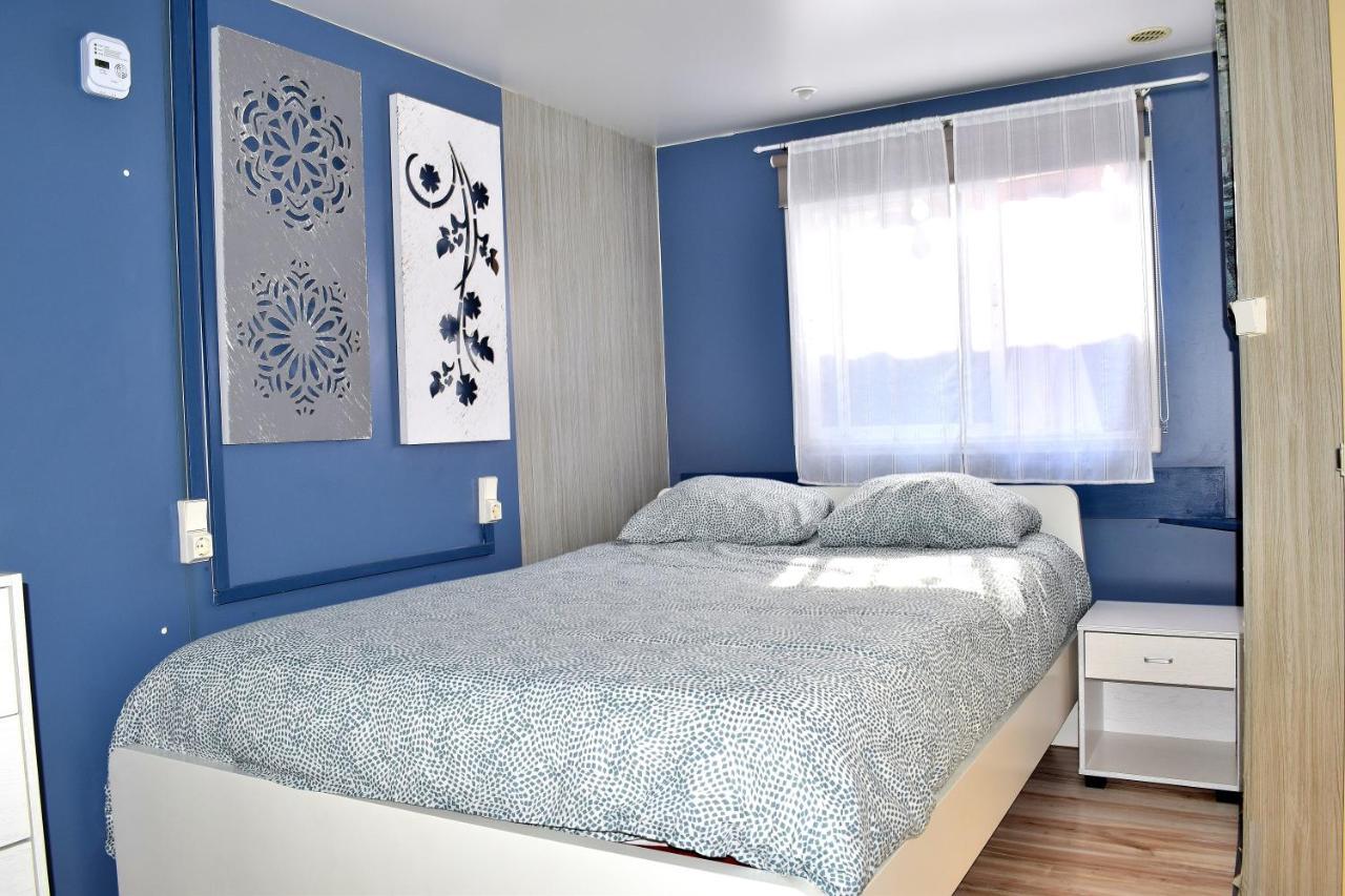 Casita Movil En Camping De La Manga Hotel Luaran gambar